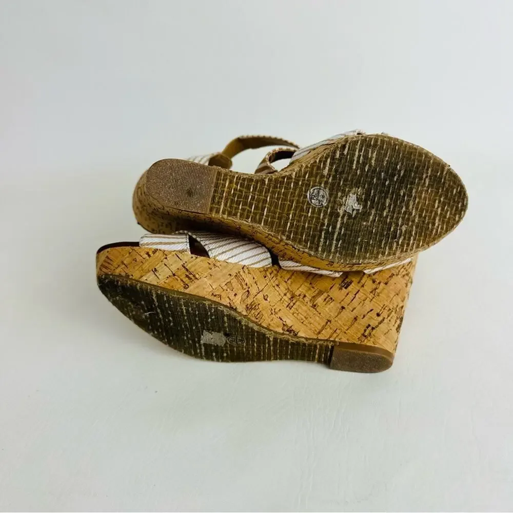 Chinese Laundry Women's Striped Strappy Wedge Sandals Cream Tan‎ Shoes Size 8.5